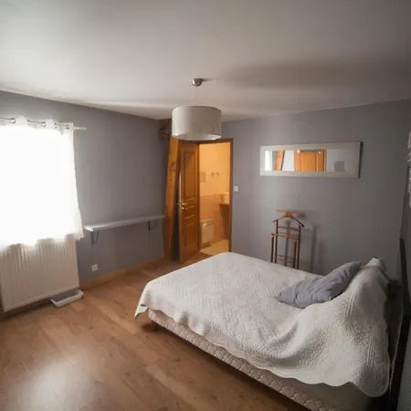 Frühstückspension Chambres D'hotes De La Noyeraie